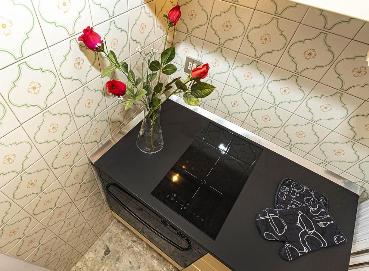 Residenza Dalia&Lea Apartment Verona Luaran gambar