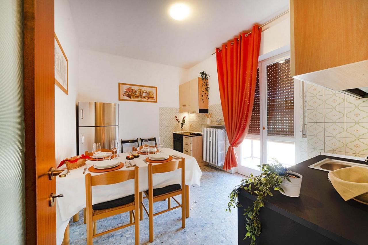 Residenza Dalia&Lea Apartment Verona Luaran gambar